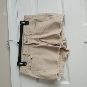 No Boundaries Women's Cutoff Denim Shorts